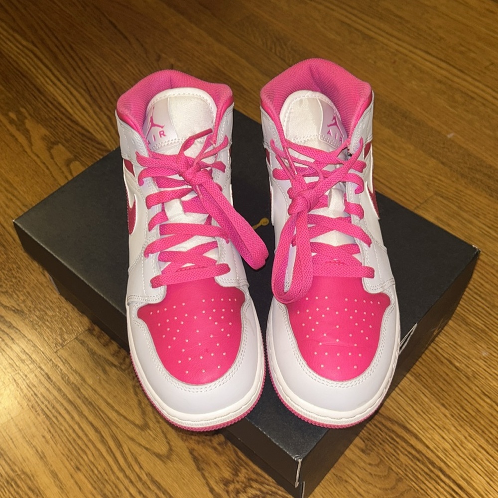 💝Stylish Air Jordan 1 Mid Sneakers - Picture 4 of 12